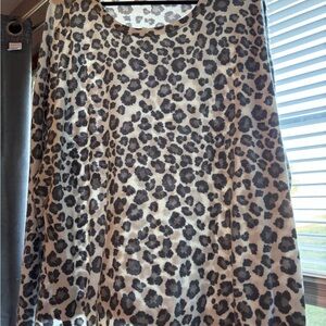 Time and Tru Leopard Print Sweater - Black and Cream